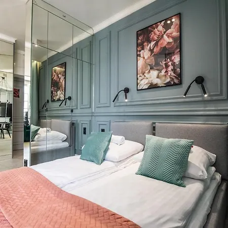 Lights Skawinska アパート クラクフ